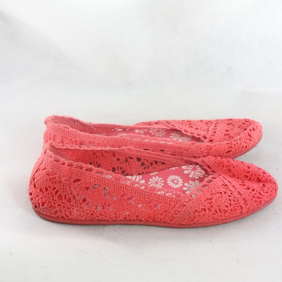 faded glory women's crochet casual flat